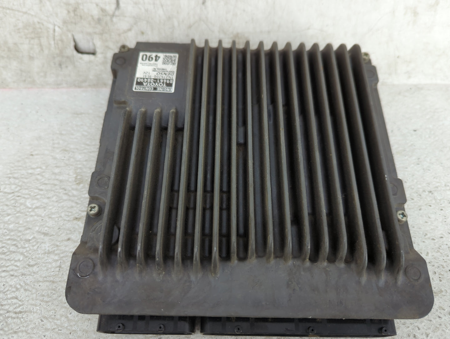 2018-2020 Toyota Sienna PCM Engine Control Computer ECU ECM PCU OEM P/N:89661-08490, TN276200-9541 Fits Fits 2018 2019 2020 