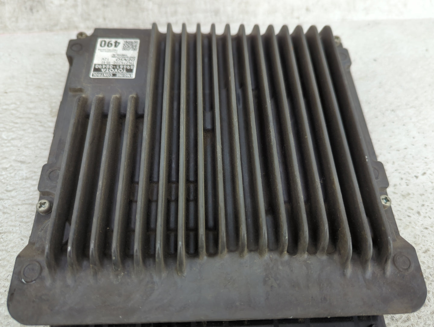 2018-2020 Toyota Sienna PCM Engine Control Computer ECU ECM PCU OEM P/N:89661-08490, TN276200-9541 Fits Fits 2018 2019 2020 