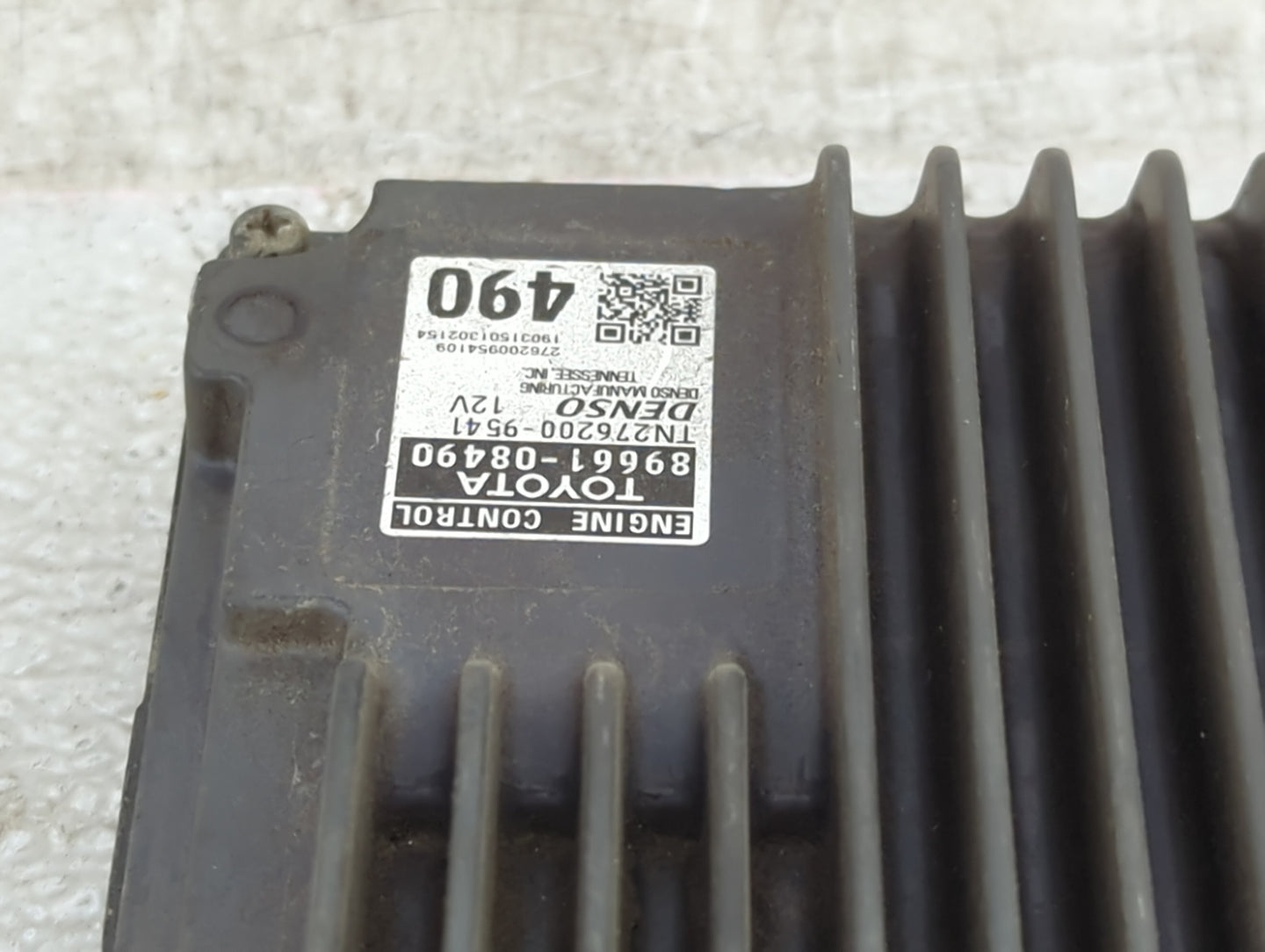 2018-2020 Toyota Sienna PCM Engine Control Computer ECU ECM PCU OEM P/N:89661-08490, TN276200-9541 Fits Fits 2018 2019 2020 