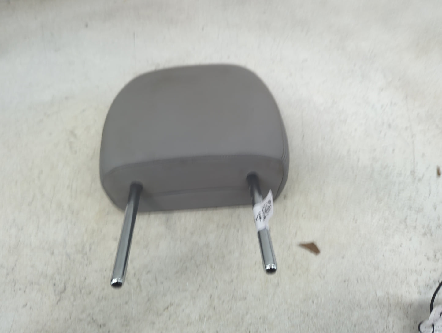 2012-2020 Toyota Sienna Headrest Head Rest Front Driver Seat Grey 1470634 - Oemusedautoparts1.com