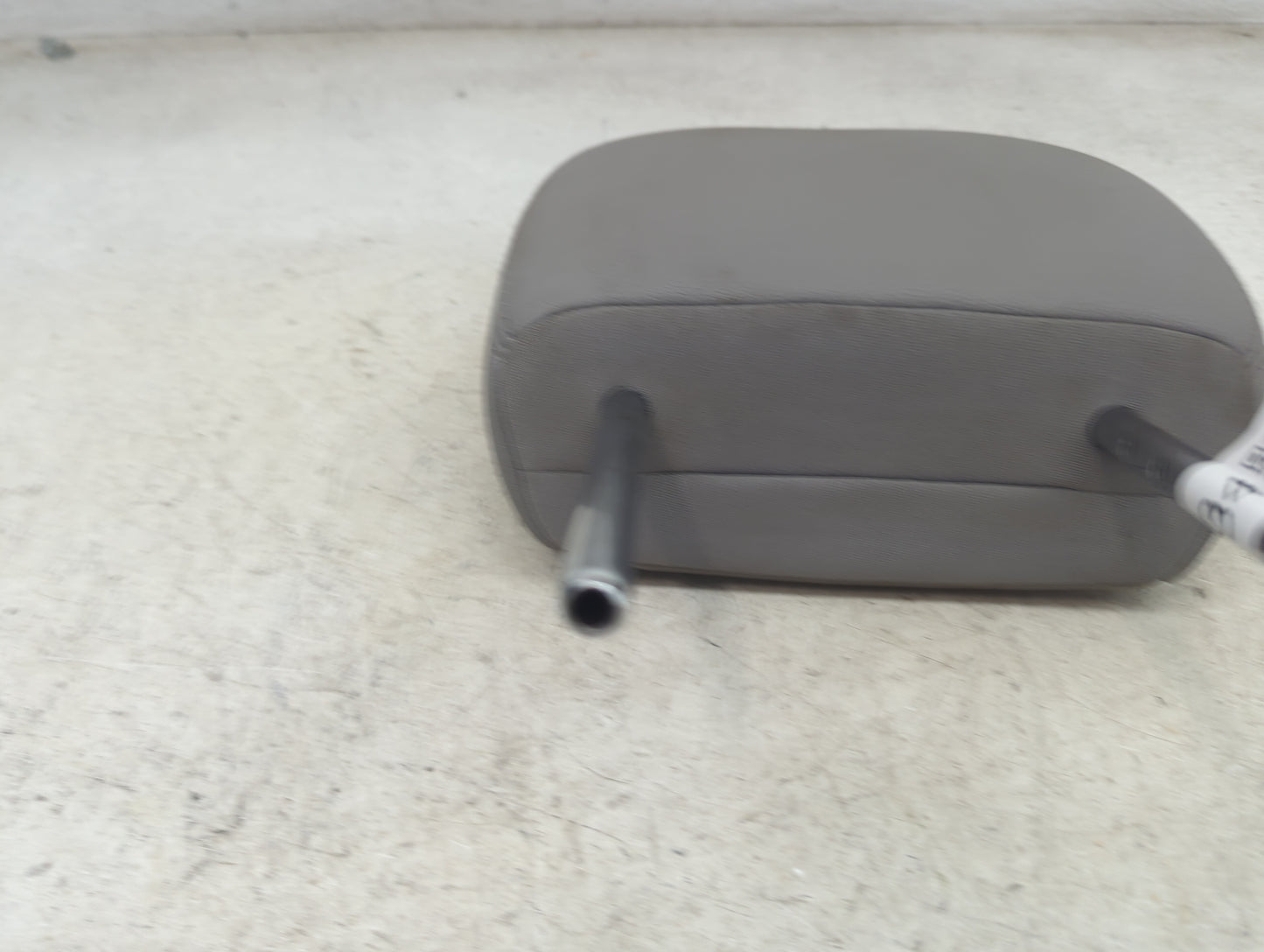 2012-2020 Toyota Sienna Headrest Head Rest Front Driver Seat Grey 1470634 - Oemusedautoparts1.com