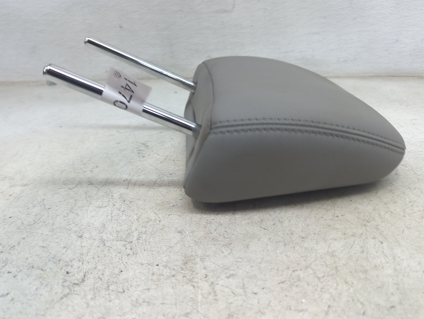2012-2020 Toyota Sienna Headrest Head Rest Front Driver Seat Grey 1470634 - Oemusedautoparts1.com