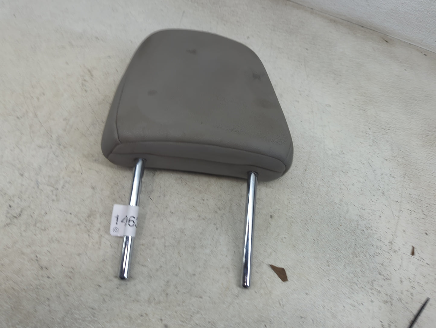 2012-2020 Toyota Sienna Headrest Head Rest Front Driver Seat Grey 1470634 - Oemusedautoparts1.com