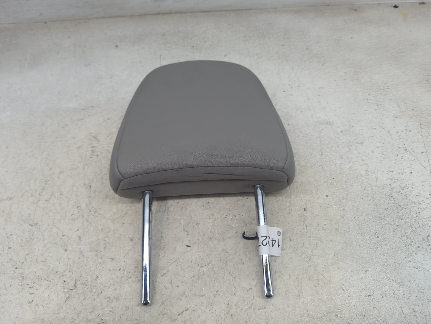 2019 Toyota Sienna Headrest Head Rest Front Passenger Seat Gray 1472274 - Oemusedautoparts1.com