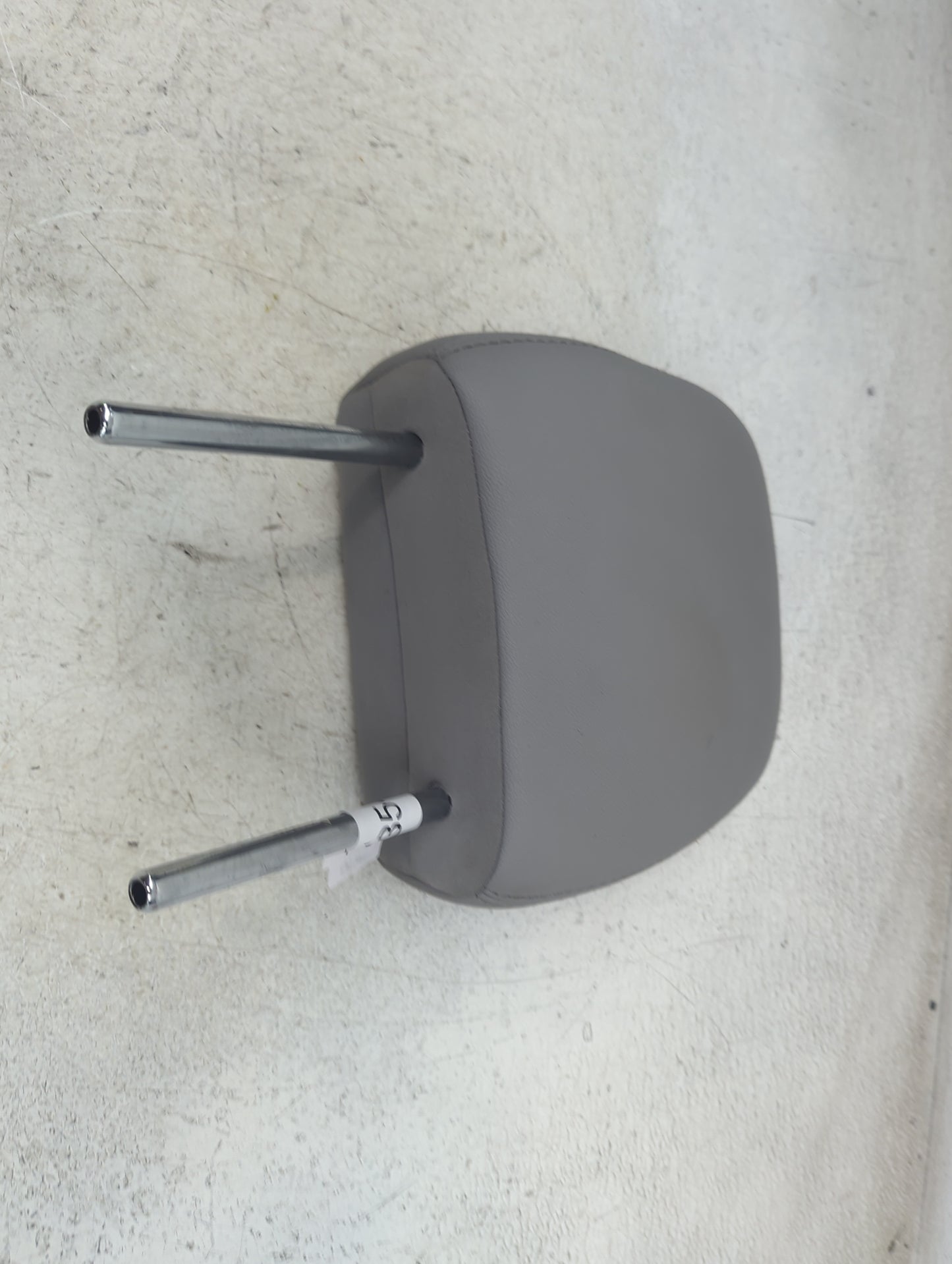 2019 Toyota Sienna Headrest Head Rest Front Driver Passenger Seat Fits OEM Used Auto Parts - Oemusedautoparts1.com