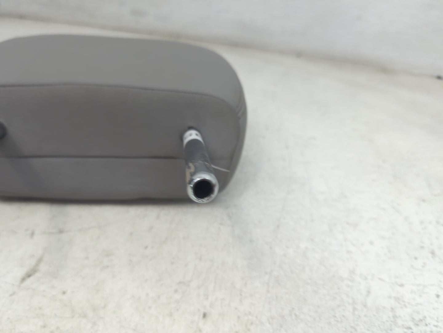 2019 Toyota Sienna Headrest Head Rest Front Driver Passenger Seat Fits OEM Used Auto Parts - Oemusedautoparts1.com