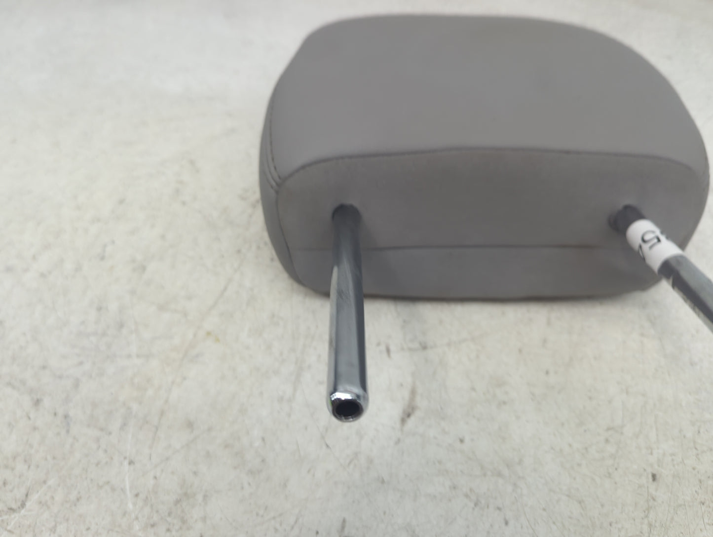 2019 Toyota Sienna Headrest Head Rest Front Driver Passenger Seat Fits OEM Used Auto Parts - Oemusedautoparts1.com