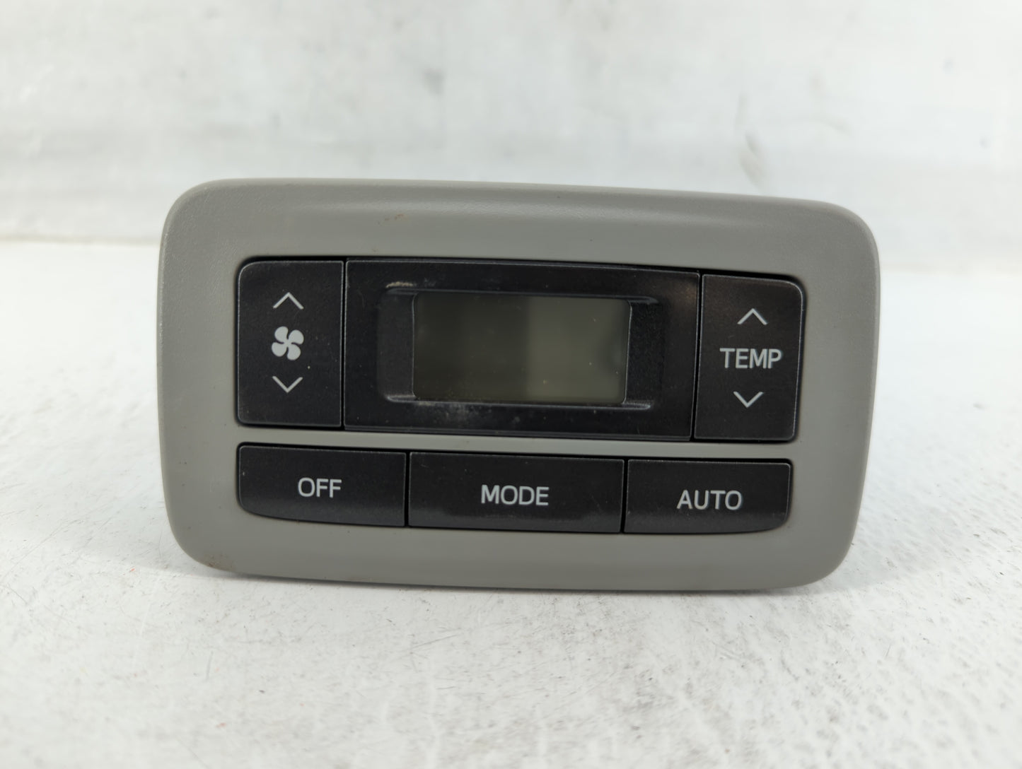 2015-2020 Toyota Sienna Climate Control Module Temperature AC/Heater Replacement P/N:75D875 Fits OEM Used Auto Parts - Oemus