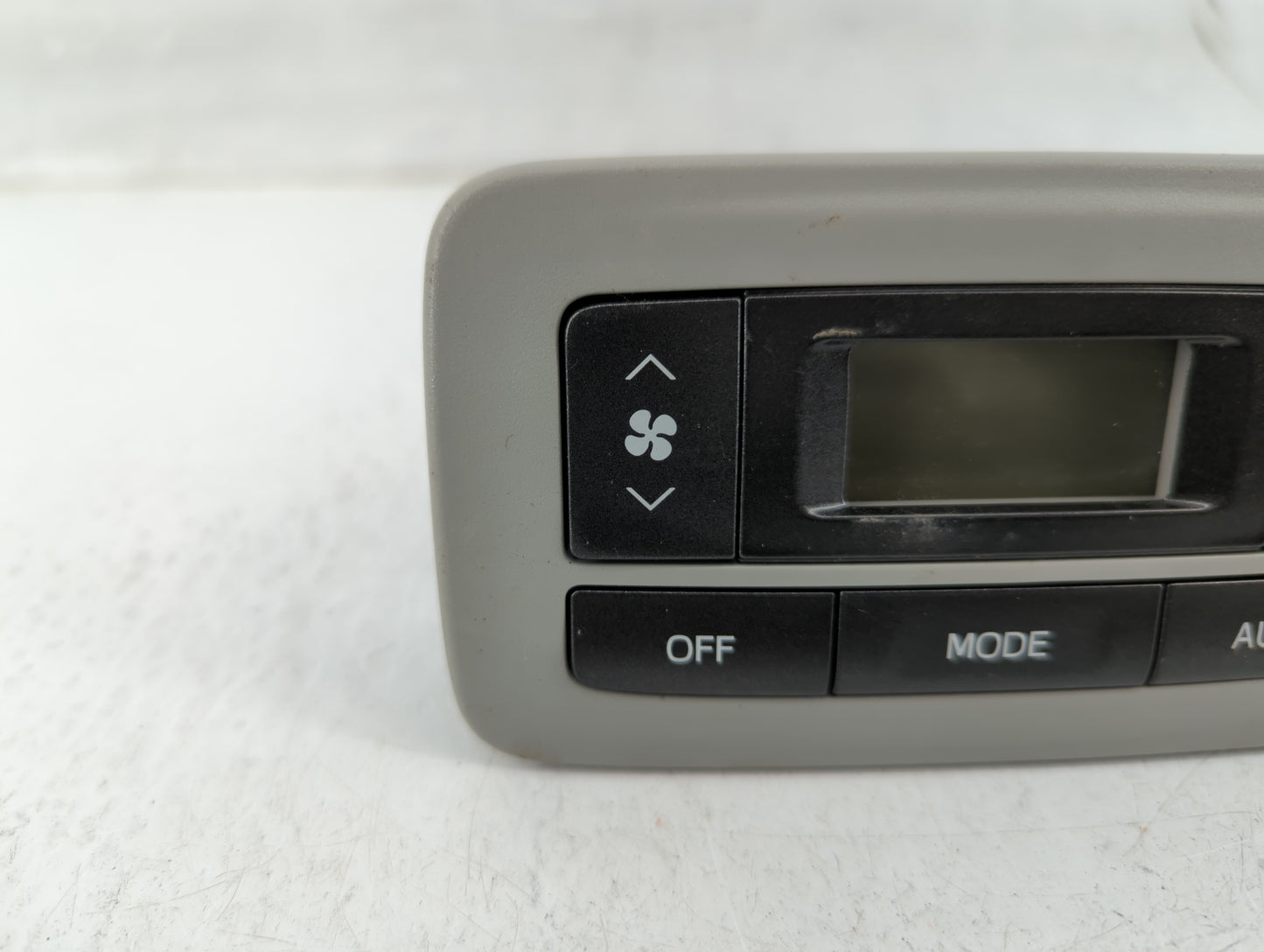 2015-2020 Toyota Sienna Climate Control Module Temperature AC/Heater Replacement P/N:75D875 Fits OEM Used Auto Parts - Oemus