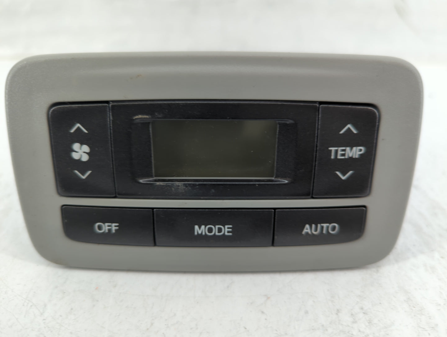 2015-2020 Toyota Sienna Climate Control Module Temperature AC/Heater Replacement P/N:75D875 Fits OEM Used Auto Parts - Oemus