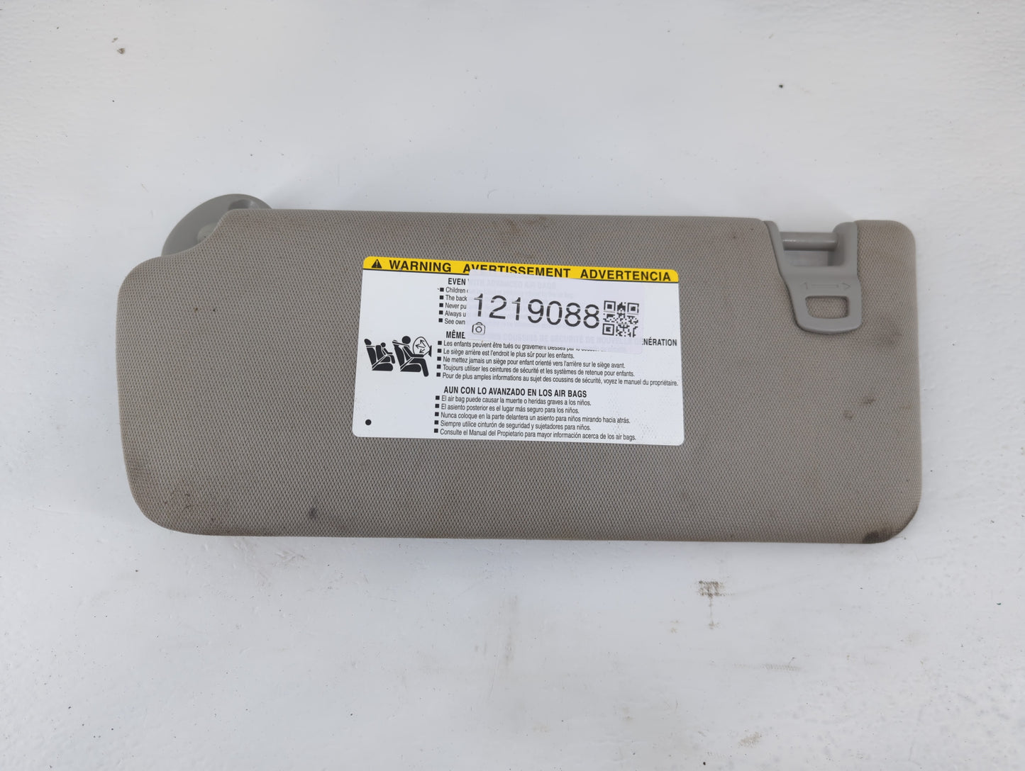 2016-2022 Toyota Tacoma Sun Visor Shade Replacement Passenger Right Mirror Fits Fits 2016 2017 2018 2019 2020 2021 2022 OEM 