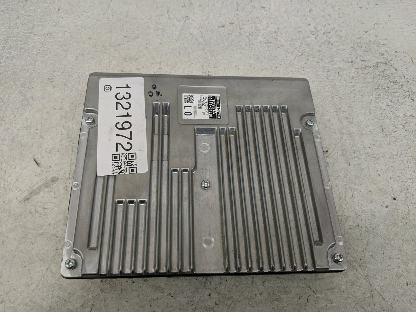 2018-2019 Toyota Tacoma PCM Engine Control Computer ECU ECM PCU OEM P/N:89661-04L01 Fits Fits 2018 2019 OEM Used Auto Parts 