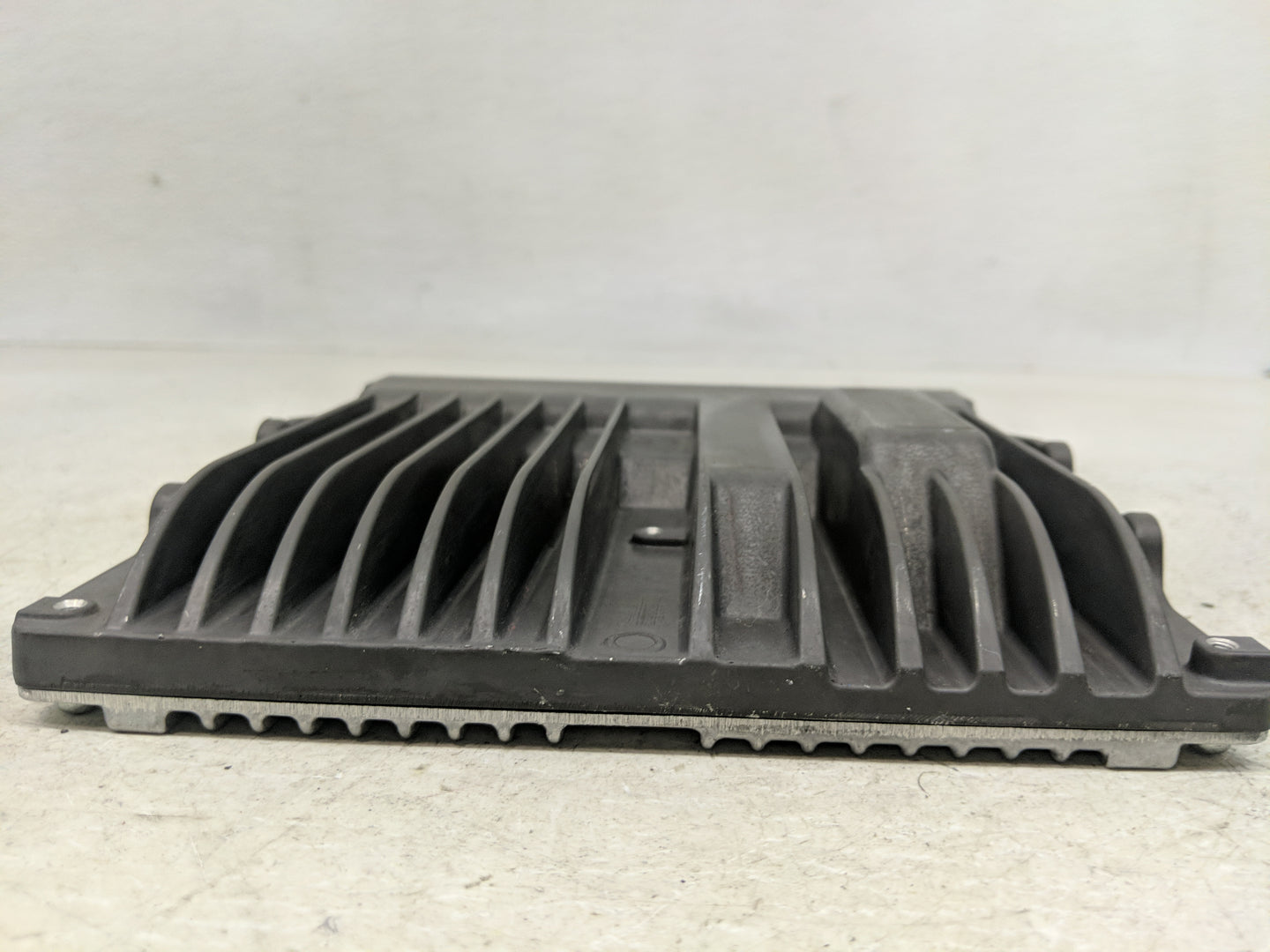 2018-2019 Toyota Tacoma PCM Engine Control Computer ECU ECM PCU OEM P/N:89661-04L01 Fits Fits 2018 2019 OEM Used Auto Parts 