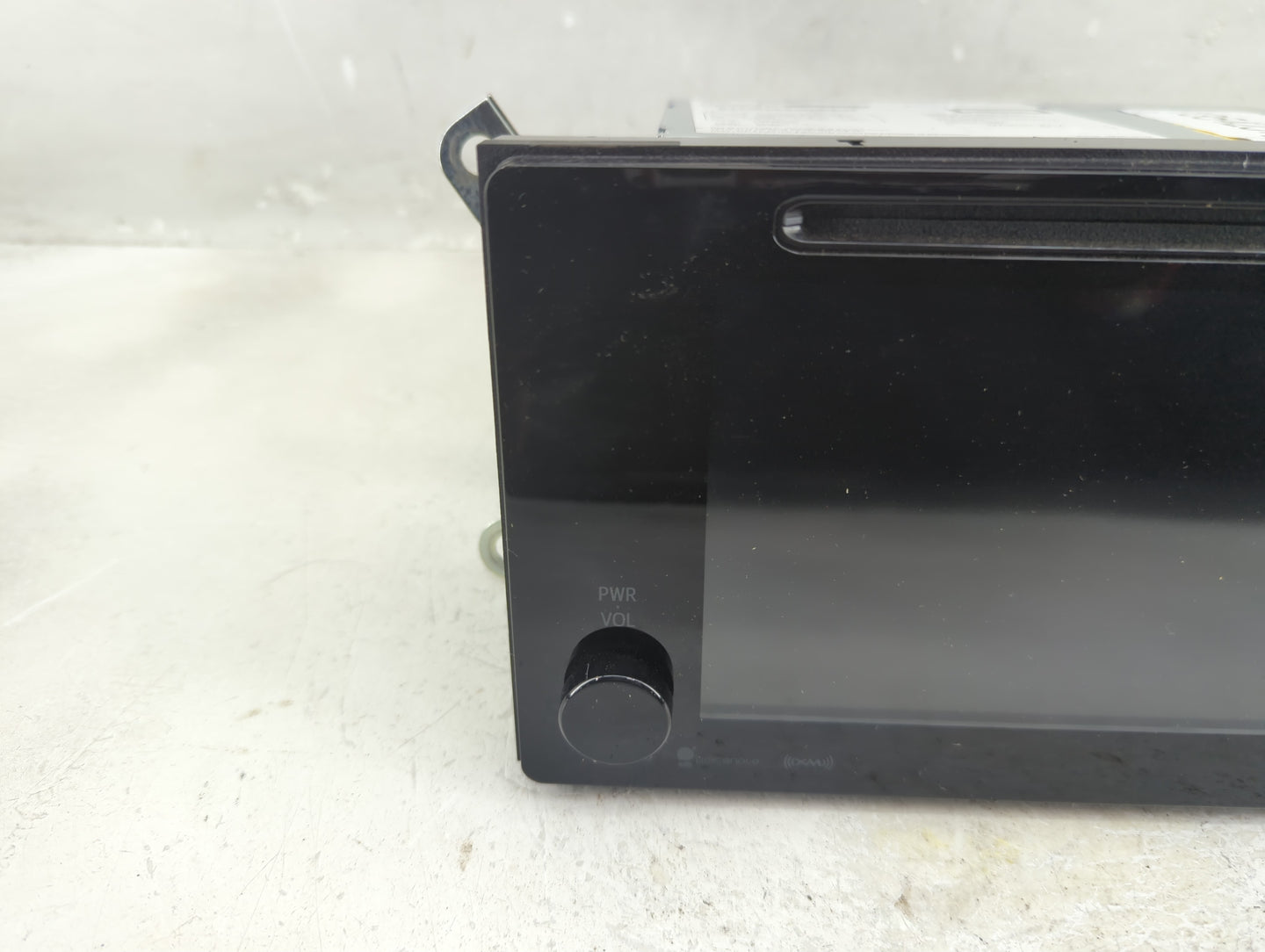 2016-2019 Toyota Tacoma Radio AM FM Cd Player Receiver Replacement P/N:86100-04162 Fits Fits 2016 2017 2018 2019 OEM Used Au
