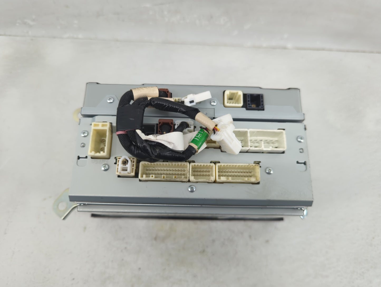 2016-2019 Toyota Tacoma Radio AM FM Cd Player Receiver Replacement P/N:86100-04162 Fits Fits 2016 2017 2018 2019 OEM Used Au