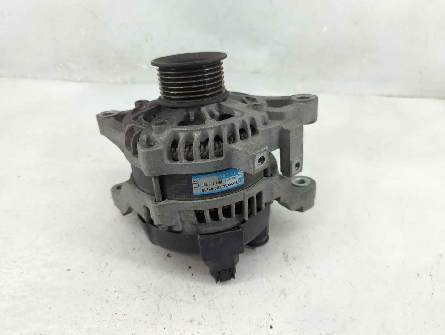 2016-2022 Toyota Tacoma Alternator Replacement Generator Charging Assembly Engine OEM P/N:104211-3761 27060-0P350 Fits OEM U