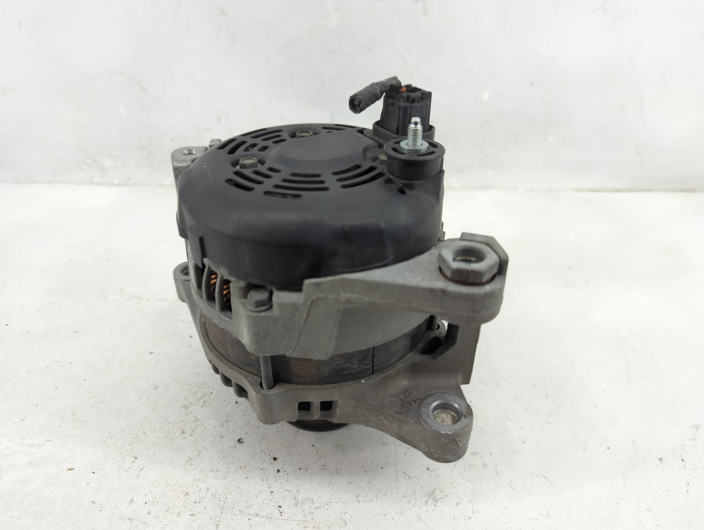 2016-2022 Toyota Tacoma Alternator Replacement Generator Charging Assembly Engine OEM P/N:104211-3761 27060-0P350 Fits OEM U