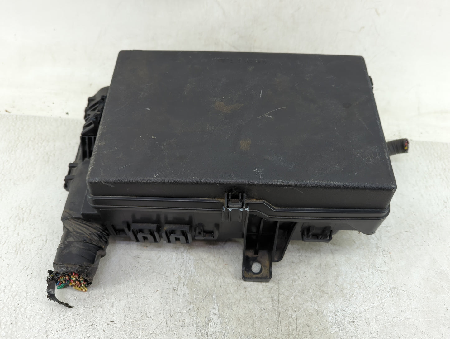 2016-2022 Toyota Tacoma Fusebox Fuse Box Panel Relay Module Fits Fits 2016 2017 2018 2019 2020 2021 2022 OEM Used Auto Parts
