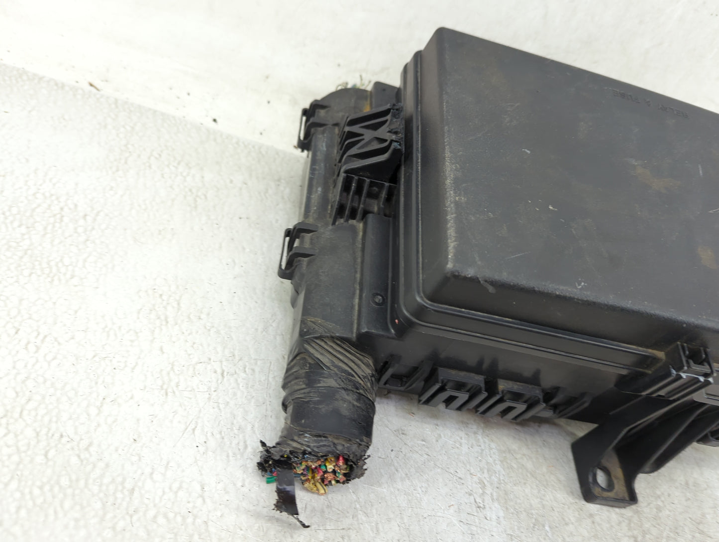 2016-2022 Toyota Tacoma Fusebox Fuse Box Panel Relay Module Fits Fits 2016 2017 2018 2019 2020 2021 2022 OEM Used Auto Parts