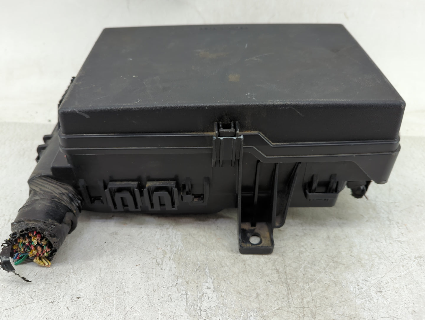 2016-2022 Toyota Tacoma Fusebox Fuse Box Panel Relay Module Fits Fits 2016 2017 2018 2019 2020 2021 2022 OEM Used Auto Parts