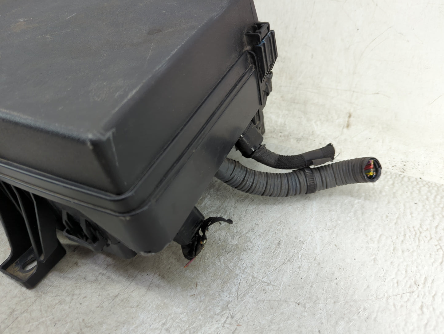 2016-2022 Toyota Tacoma Fusebox Fuse Box Panel Relay Module Fits Fits 2016 2017 2018 2019 2020 2021 2022 OEM Used Auto Parts
