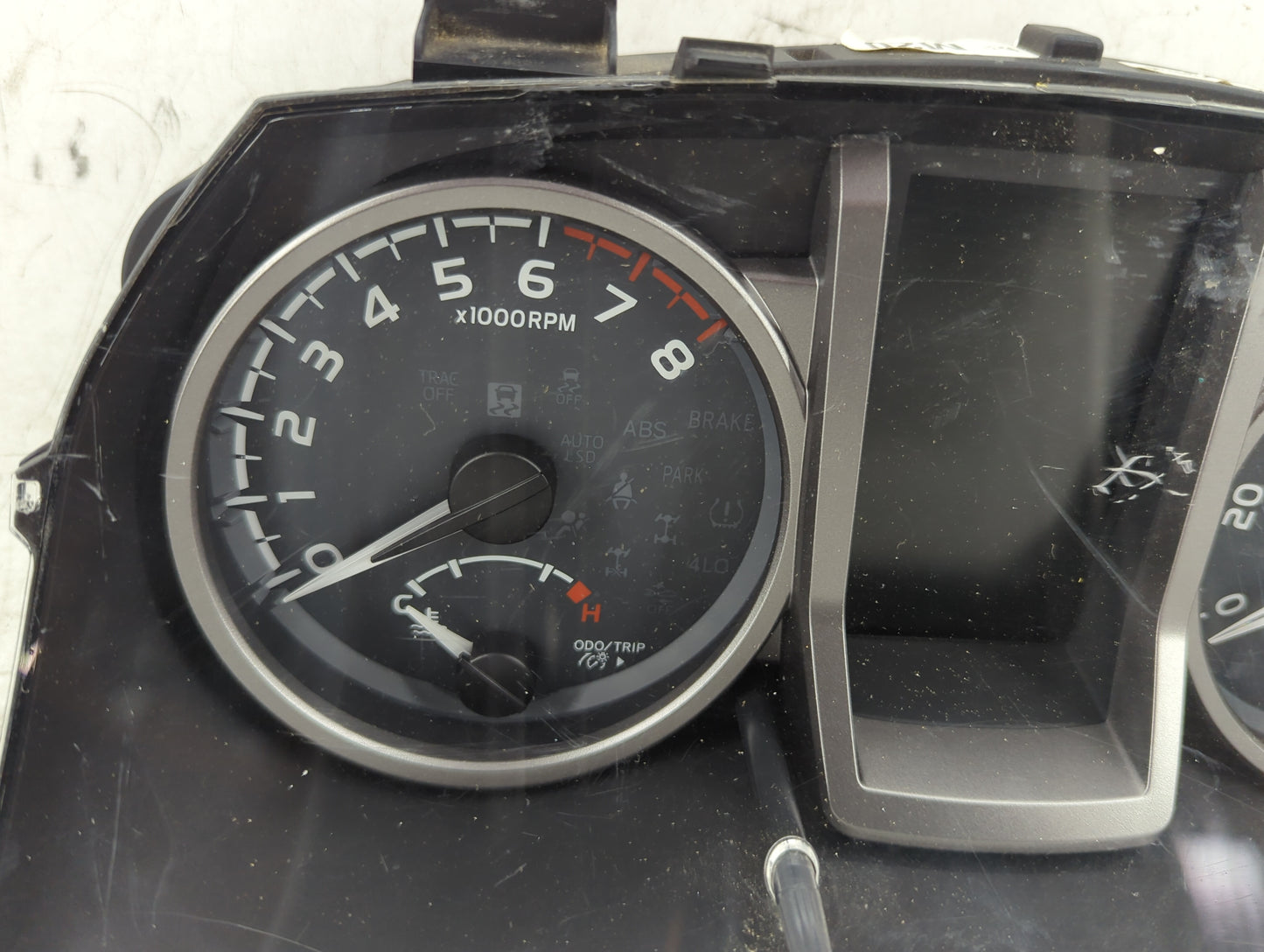 2018-2020 Toyota Tacoma Instrument Cluster Speedometer Gauges P/N:83800-04M20 A2C12284801 Fits Fits 2018 2019 2020 OEM Used 