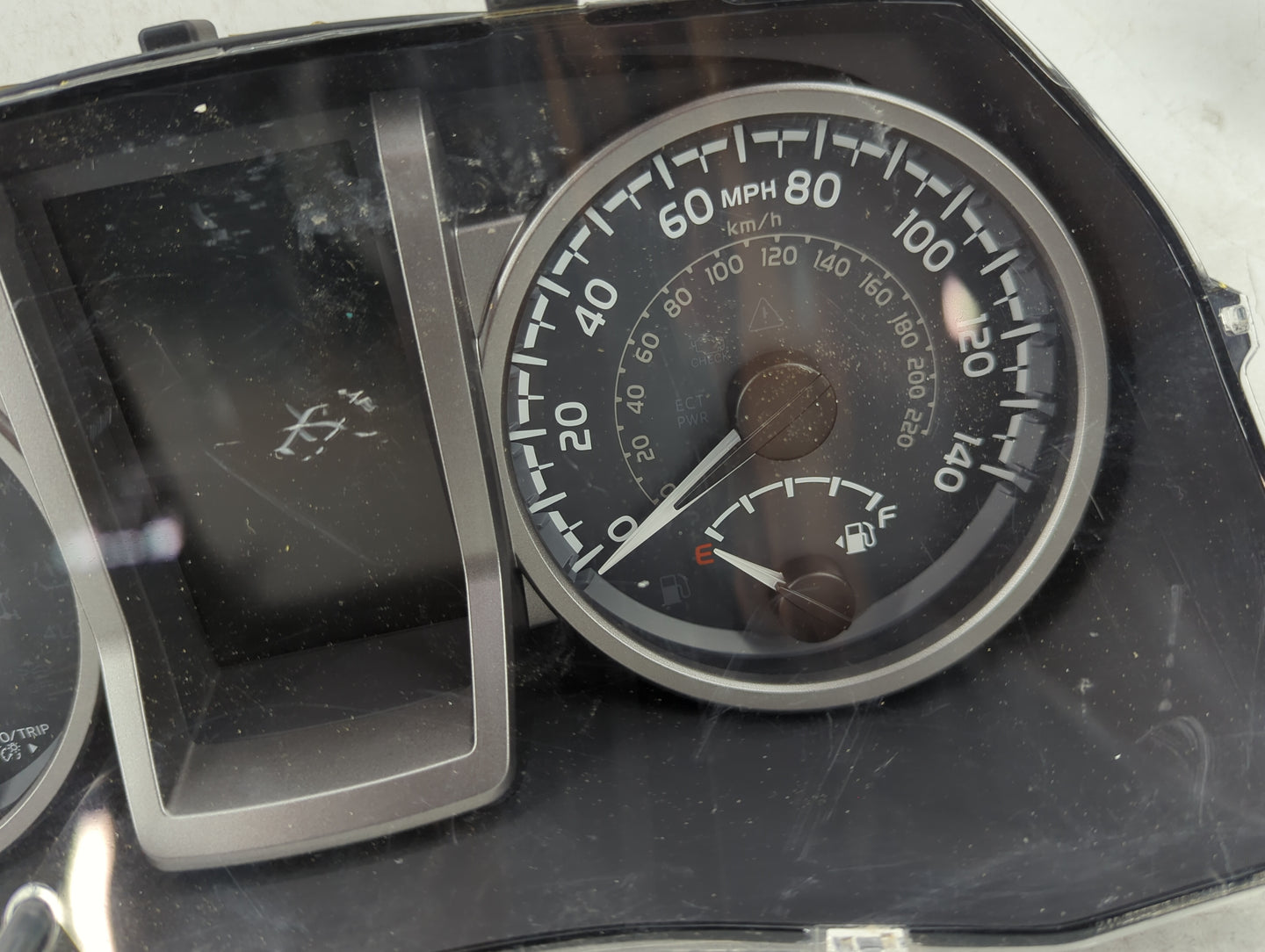 2018-2020 Toyota Tacoma Instrument Cluster Speedometer Gauges P/N:83800-04M20 A2C12284801 Fits Fits 2018 2019 2020 OEM Used 