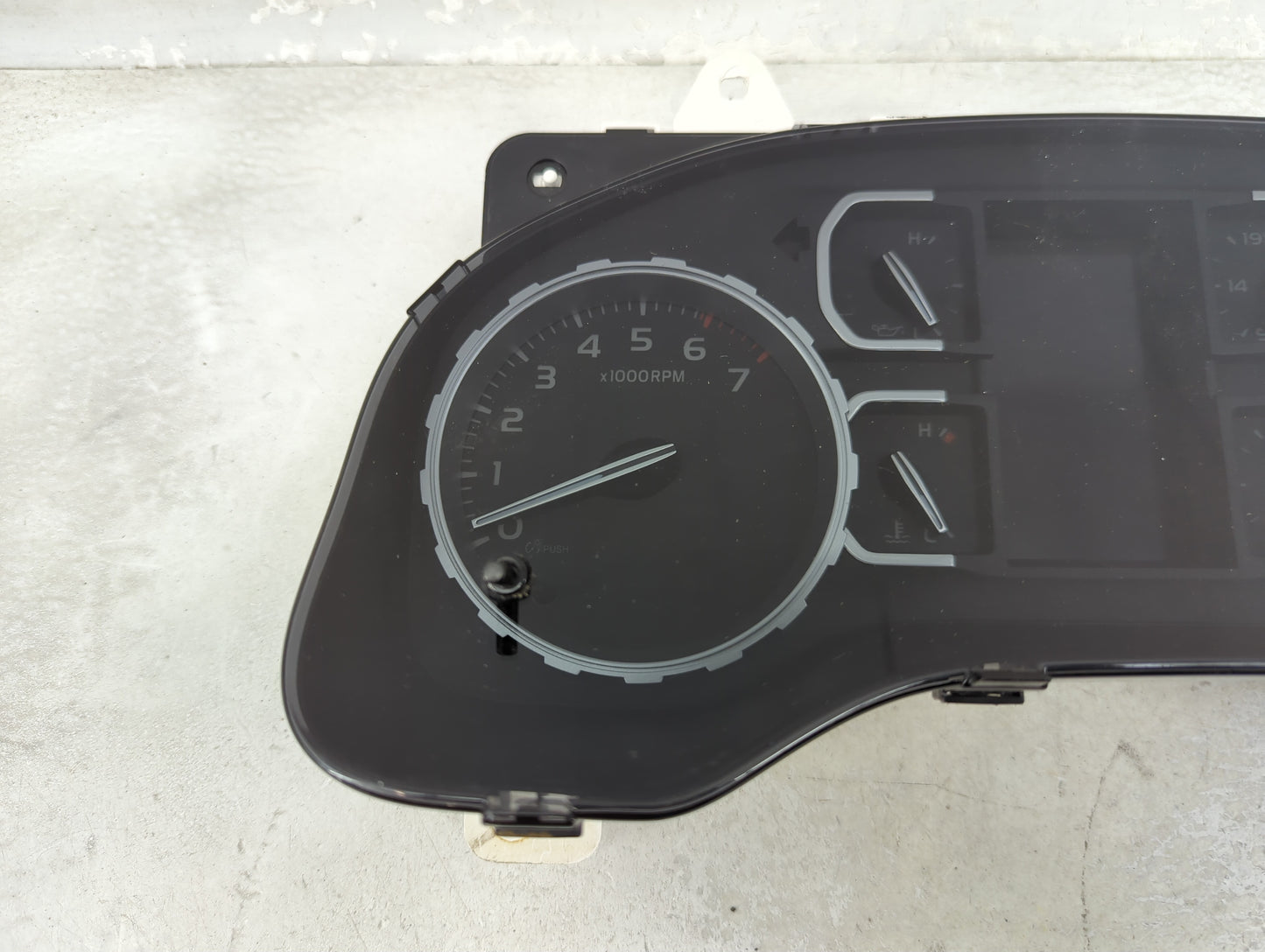 2018-2021 Toyota Tundra Instrument Cluster Speedometer Gauges Miles: Fits Fits 2018 2019 2020 2021 OEM Used Auto Parts - Oem
