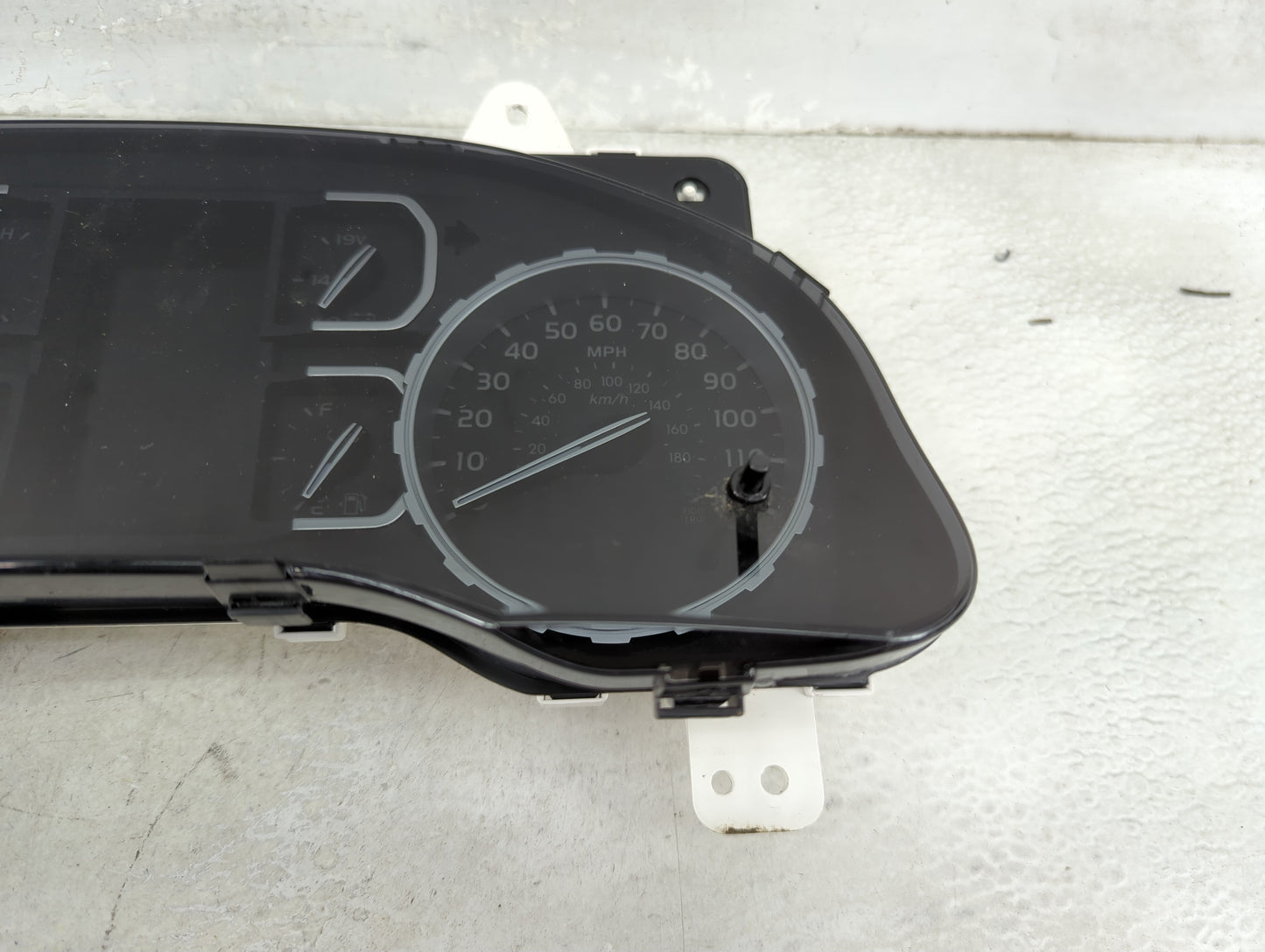 2018-2021 Toyota Tundra Instrument Cluster Speedometer Gauges Miles: Fits Fits 2018 2019 2020 2021 OEM Used Auto Parts - Oem