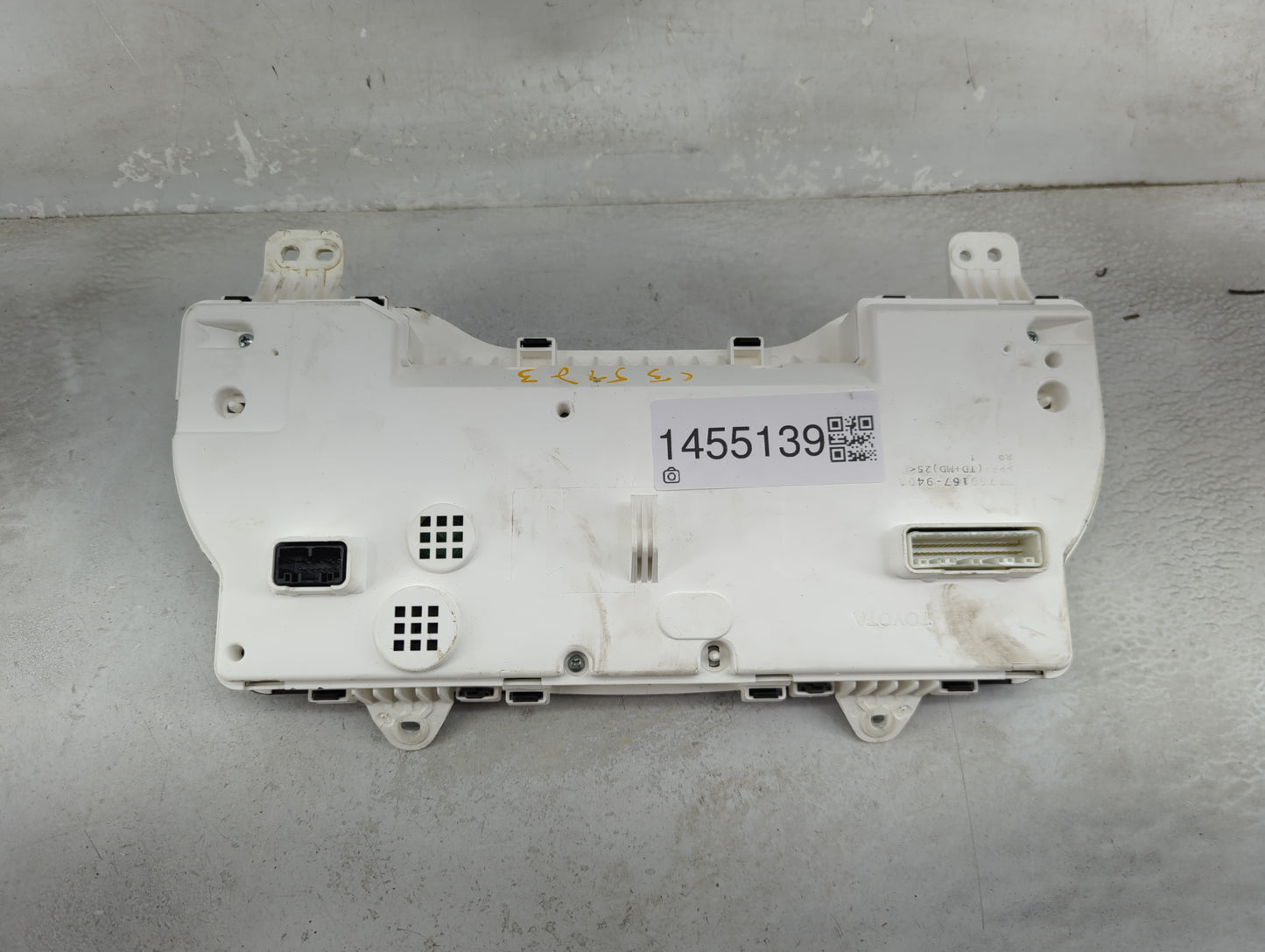 2018-2021 Toyota Tundra Instrument Cluster Speedometer Gauges Miles: Fits Fits 2018 2019 2020 2021 OEM Used Auto Parts - Oem