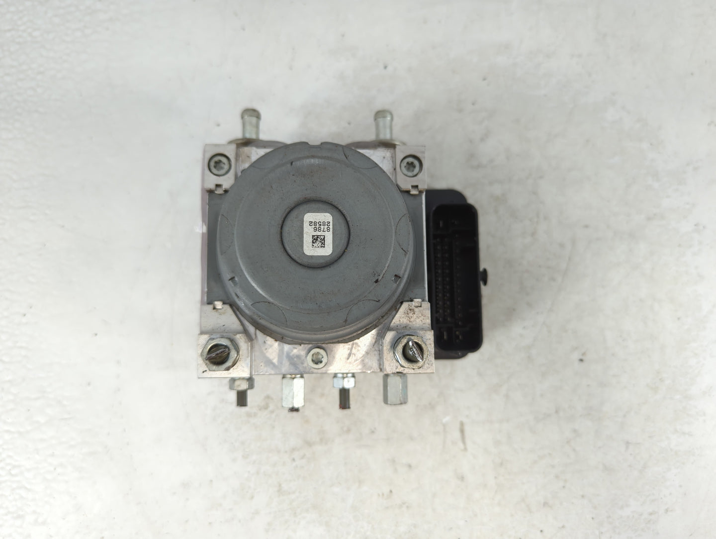 2018-2020 Toyota Yaris ABS Pump Control Module Replacement P/N:DG7L 43 7A0 Fits Fits 2018 2019 2020 OEM Used Auto Parts - Oe