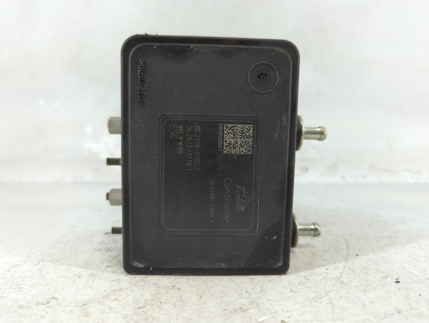 2018-2020 Toyota Yaris ABS Pump Control Module Replacement P/N:DG7L 43 7A0 Fits Fits 2018 2019 2020 OEM Used Auto Parts - Oe