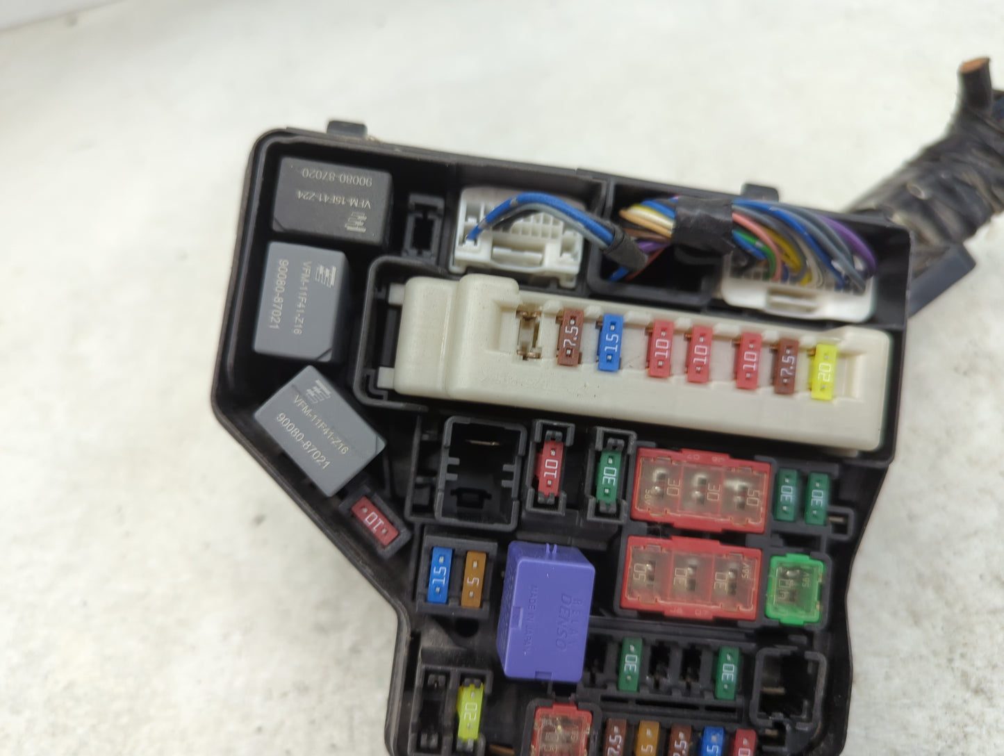 2012-2019 Toyota Yaris Fusebox Fuse Box Panel Relay Module P/N:82662-0D300 Fits Fits 2012 2013 2014 2015 2016 2017 2018 2019