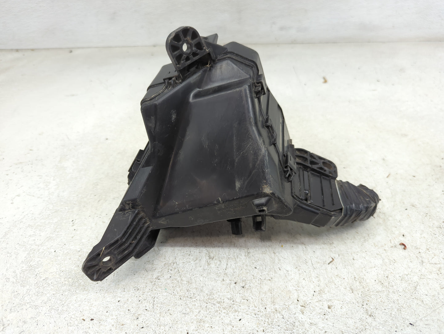2012-2019 Toyota Yaris Fusebox Fuse Box Panel Relay Module P/N:82662-0D300 Fits Fits 2012 2013 2014 2015 2016 2017 2018 2019