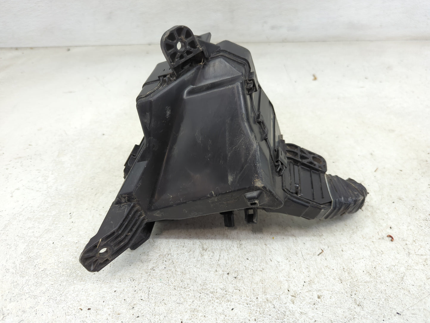 2012-2019 Toyota Yaris Fusebox Fuse Box Panel Relay Module P/N:82662-0D300 Fits Fits 2012 2013 2014 2015 2016 2017 2018 2019