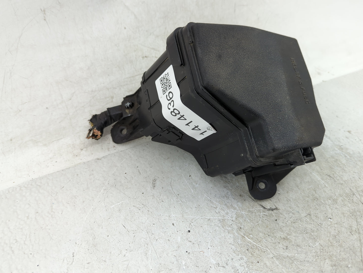 2012-2019 Toyota Yaris Fusebox Fuse Box Panel Relay Module Fits Fits 2012 2013 2014 2015 2016 2017 2018 2019 OEM Used Auto P