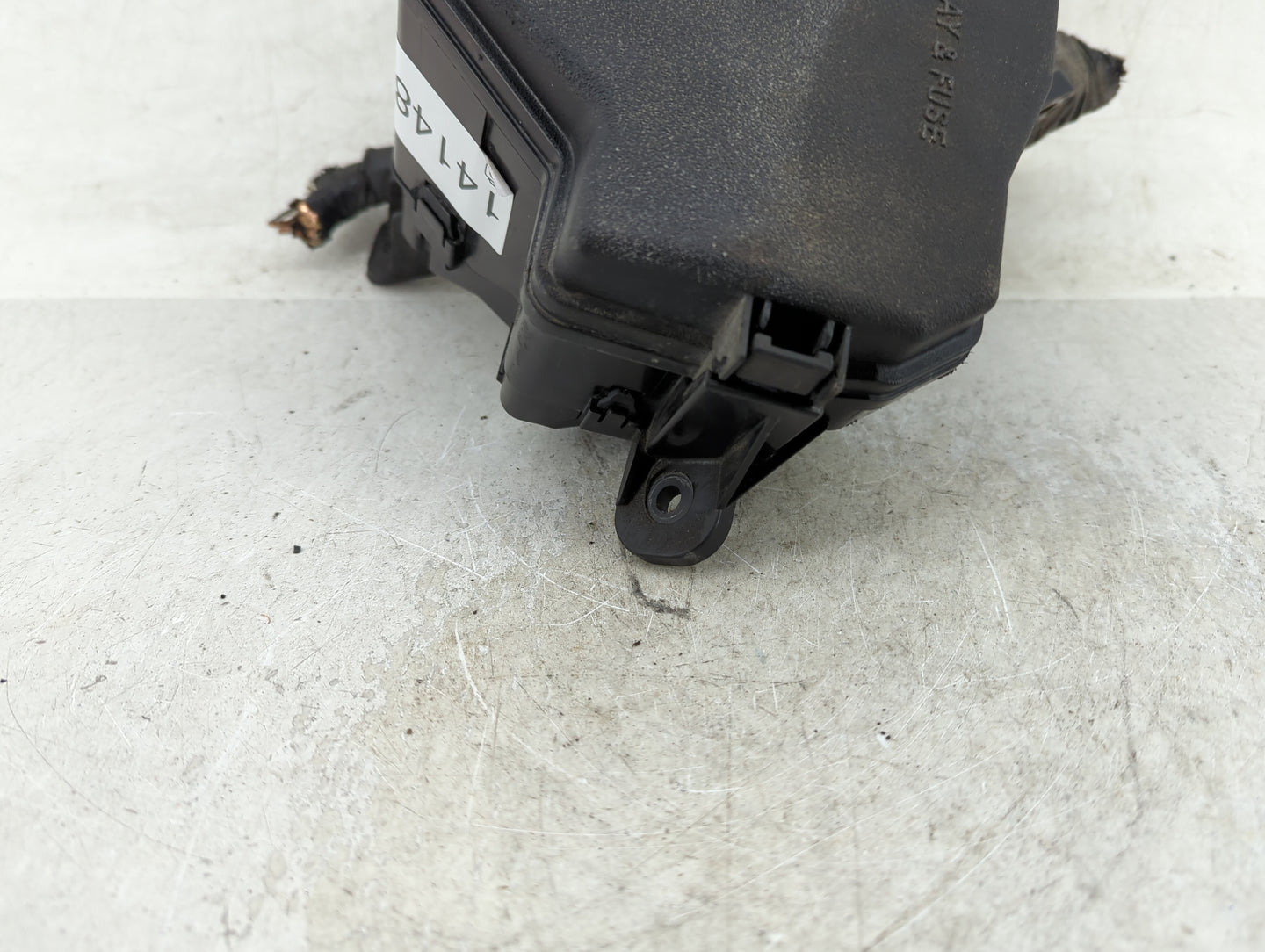 2012-2019 Toyota Yaris Fusebox Fuse Box Panel Relay Module Fits Fits 2012 2013 2014 2015 2016 2017 2018 2019 OEM Used Auto P