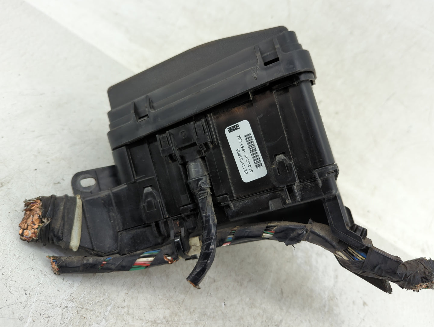 2012-2019 Toyota Yaris Fusebox Fuse Box Panel Relay Module Fits Fits 2012 2013 2014 2015 2016 2017 2018 2019 OEM Used Auto P