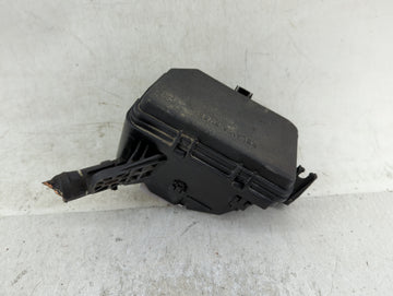 2012-2019 Toyota Yaris Fusebox Fuse Box Panel Relay Module Fits Fits 2012 2013 2014 2015 2016 2017 2018 2019 OEM Used Auto P