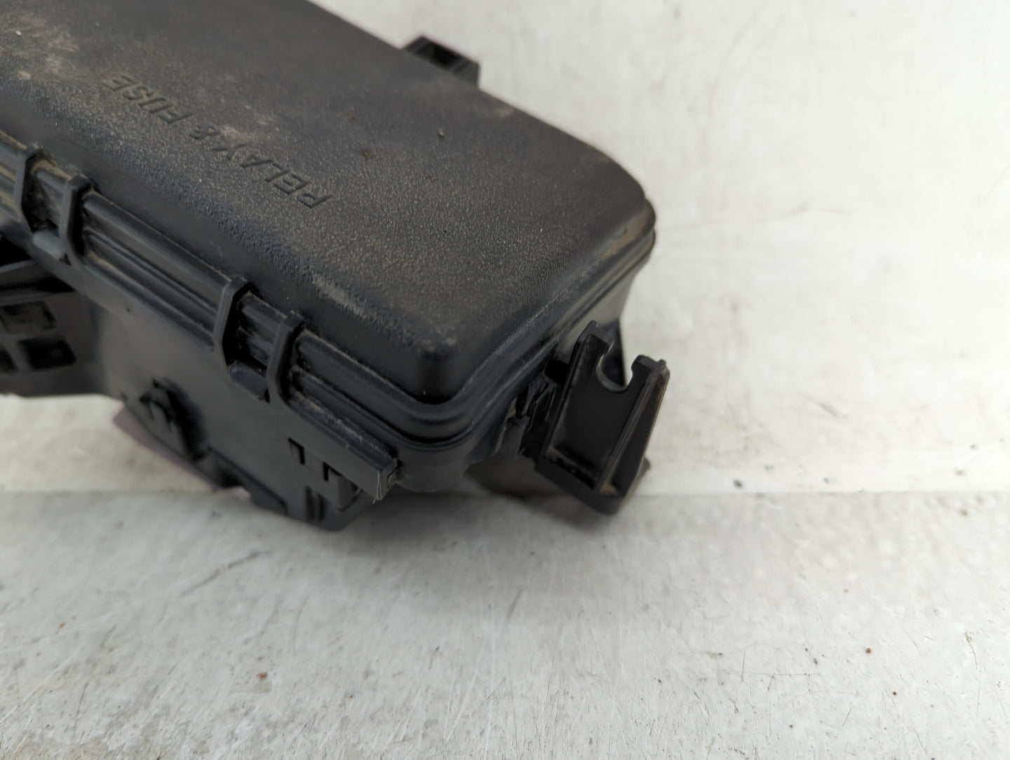 2012-2019 Toyota Yaris Fusebox Fuse Box Panel Relay Module Fits Fits 2012 2013 2014 2015 2016 2017 2018 2019 OEM Used Auto P