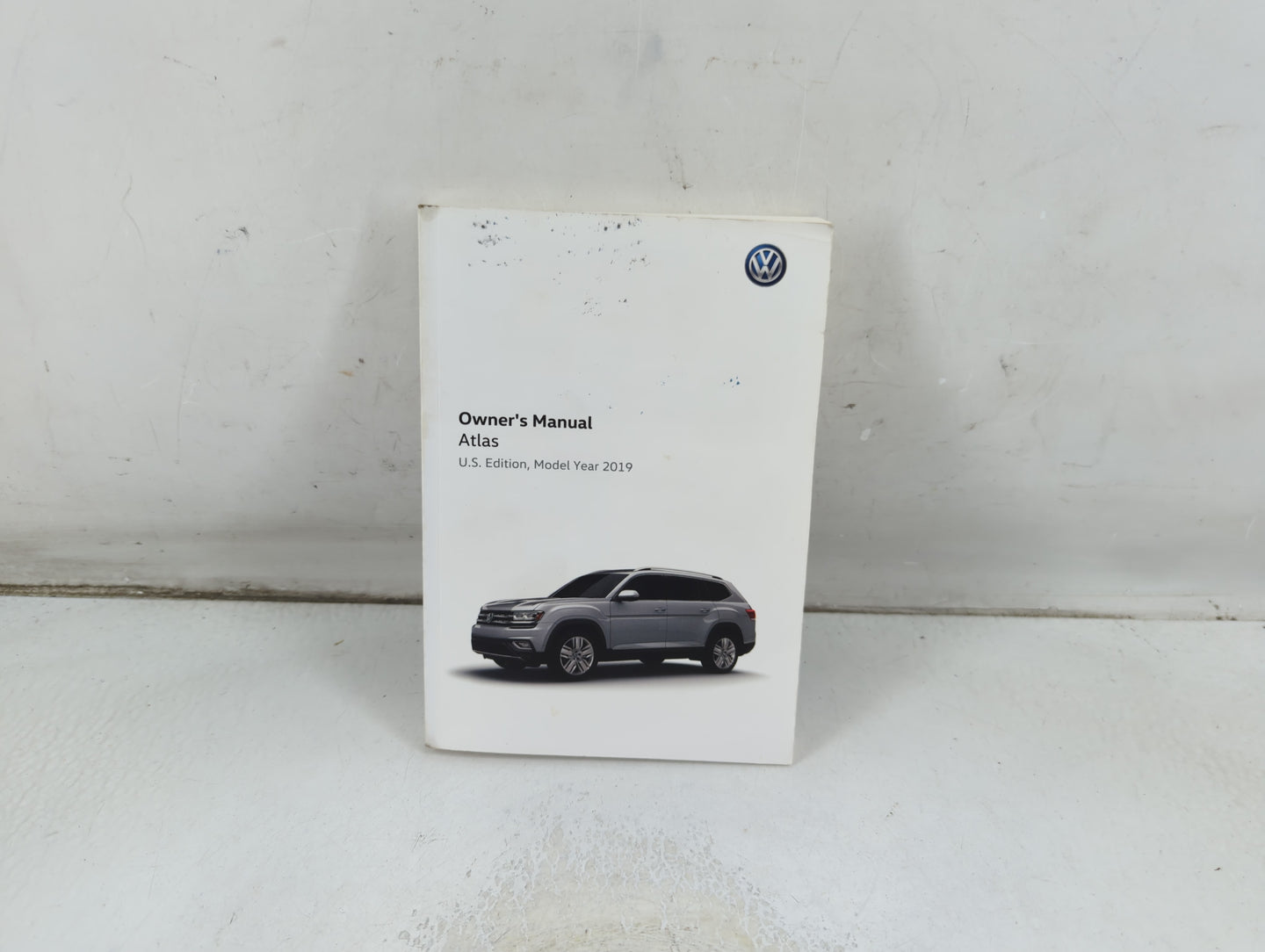 2019 Volkswagen Atlas Owners Manual Book Guide P/N:3CN012723BD OEM Used Auto Parts - Oemusedautoparts1.com