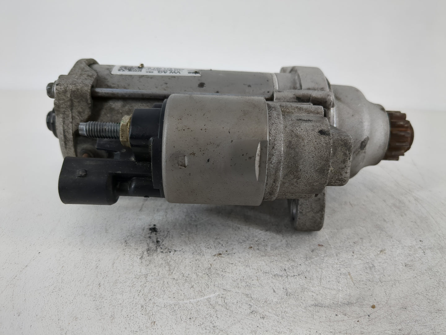 2018-2022 Volkswagen Atlas Car Starter Motor Solenoid OEM P/N:02M 911 021 P Fits Fits 2018 2019 2020 2021 2022 OEM Used Auto