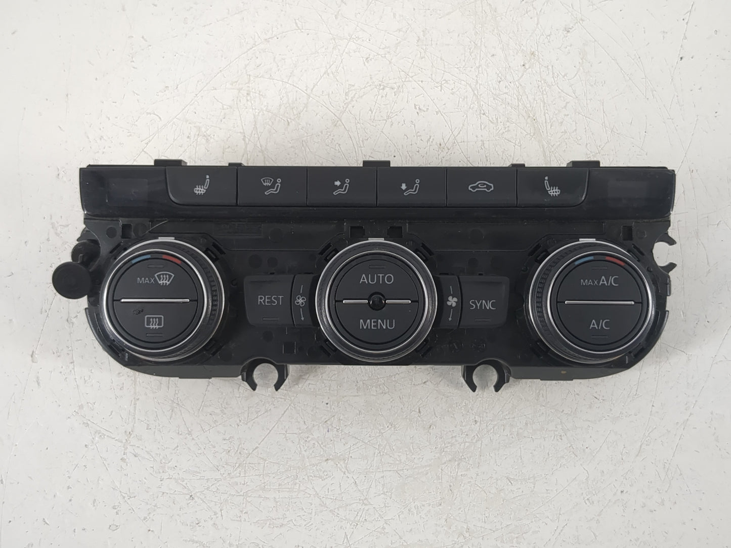 2019 Volkswagen Atlas Climate Control Module Temperature AC/Heater Replacement P/N:3CN907044L Fits OEM Used Auto Parts - Oem