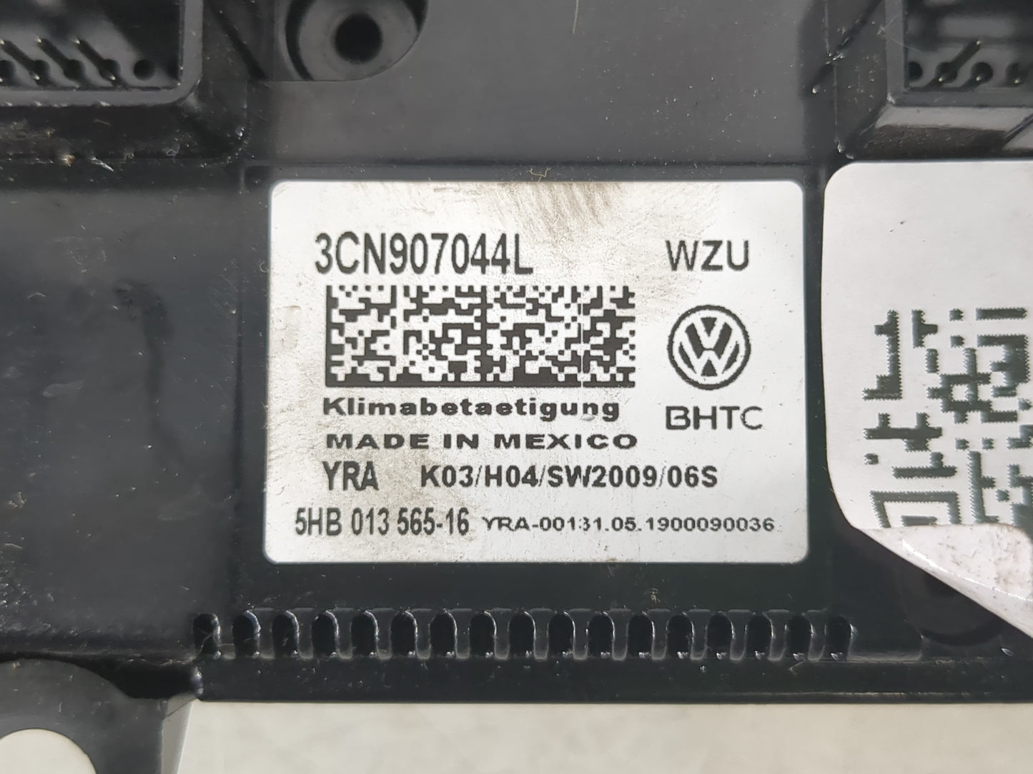 2019 Volkswagen Atlas Climate Control Module Temperature AC/Heater Replacement P/N:3CN907044L Fits OEM Used Auto Parts - Oem