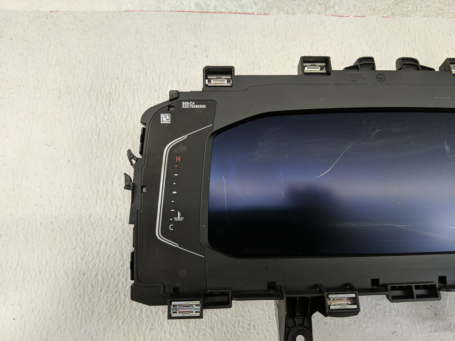 2019 Volkswagen Atlas Instrument Cluster Speedometer Gauges P/N:A2C18390202 Fits OEM Used Auto Parts - Oemusedautoparts1.com
