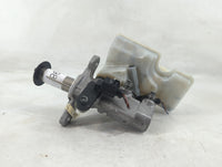 Volkswagen Atlas Brake Master Cylinder 1198887 - Oemusedautoparts1.com