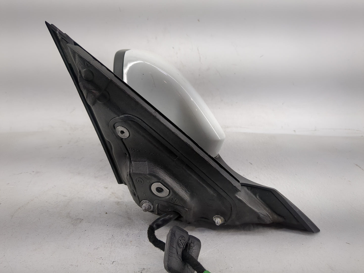 2019 Volkswagen Atlas Driver Side View Mirror - Left Door Mirror OEM Used - Oemusedautoparts1.com