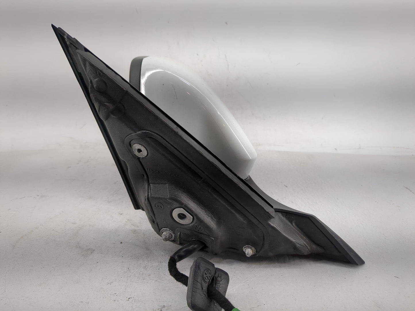 2019 Volkswagen Atlas Driver Side View Mirror - Left Door Mirror OEM Used - Oemusedautoparts1.com