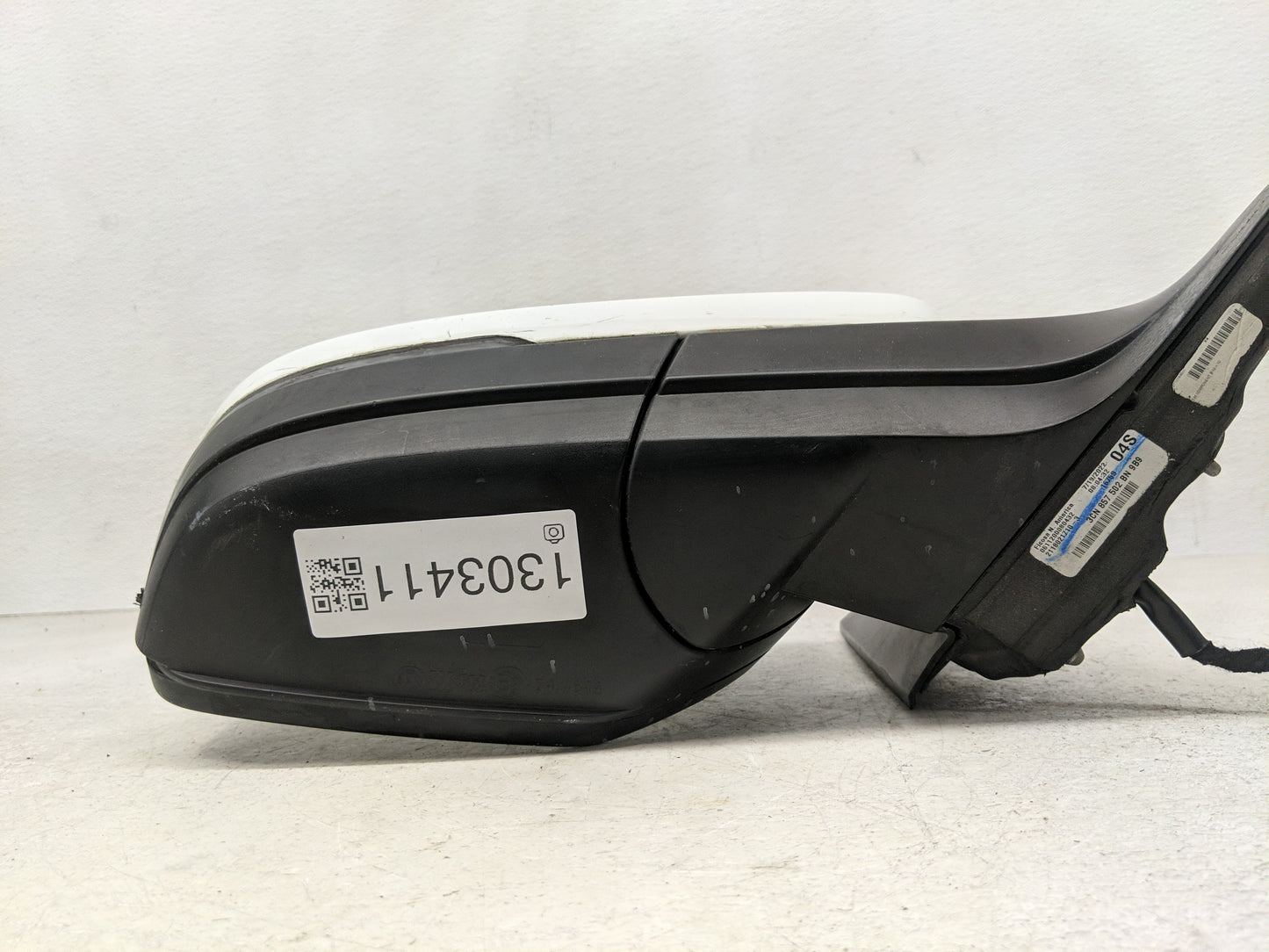 2019 Volkswagen Atlas Passenger Side View Mirror - Right Door Mirror OEM Used - Oemusedautoparts1.com
