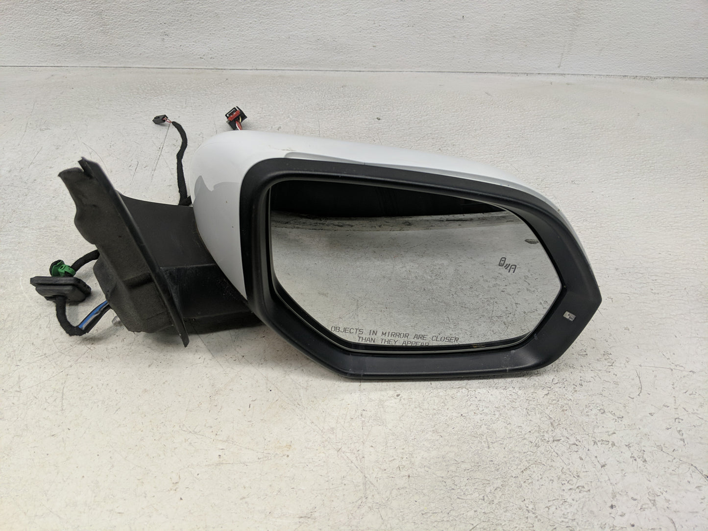 2019 Volkswagen Atlas Passenger Side View Mirror - Right Door Mirror OEM Used - Oemusedautoparts1.com